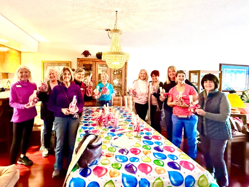 SYNC ladies share the love of God